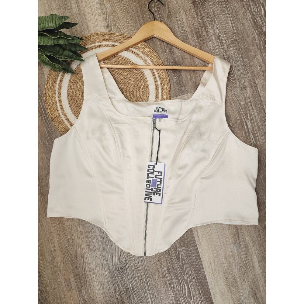 Future Collective Women's Plus Size Top 20W/22W Zip Front Corset & Bustier